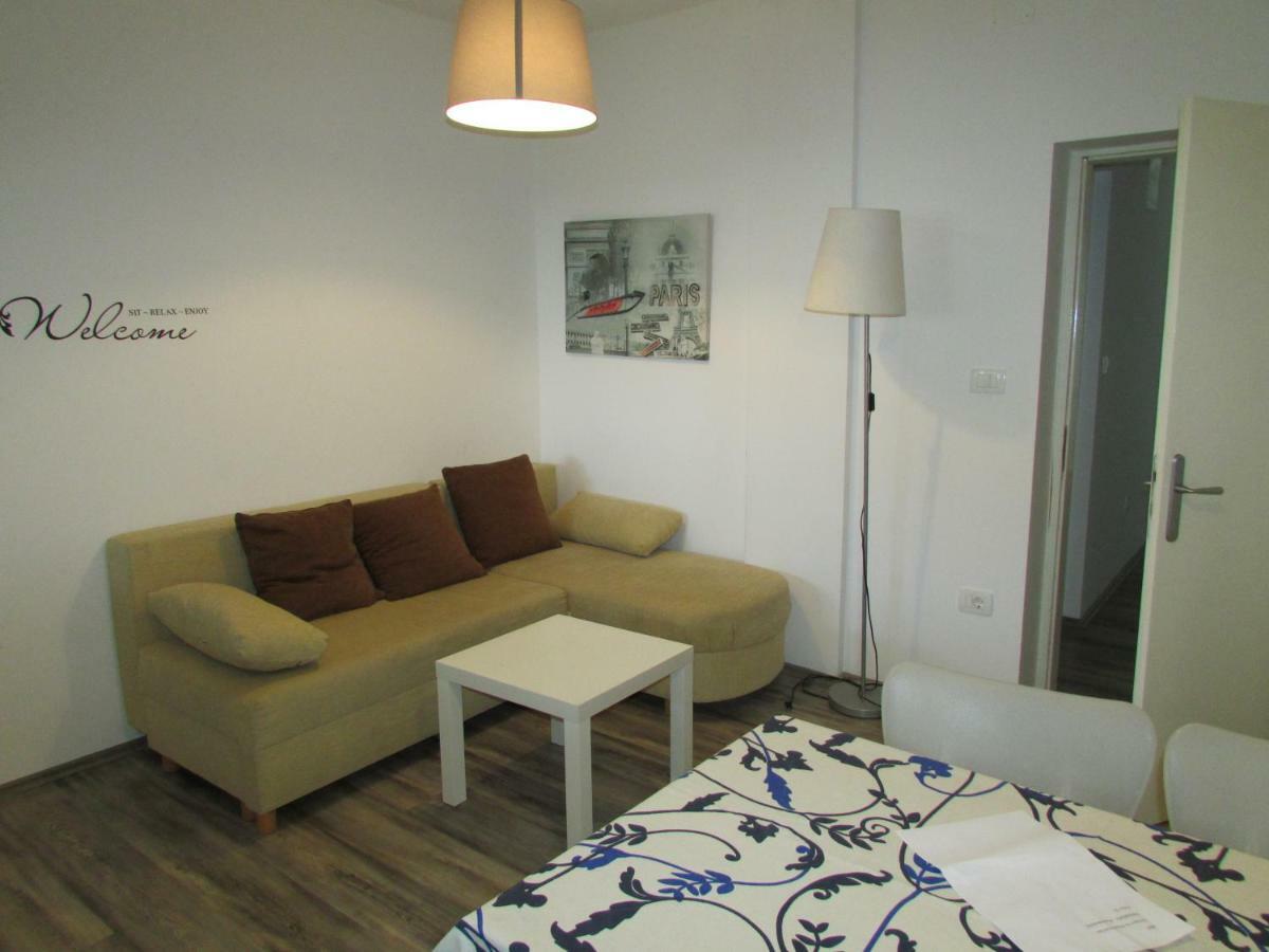 Apartment Karmen Umag Exterior foto